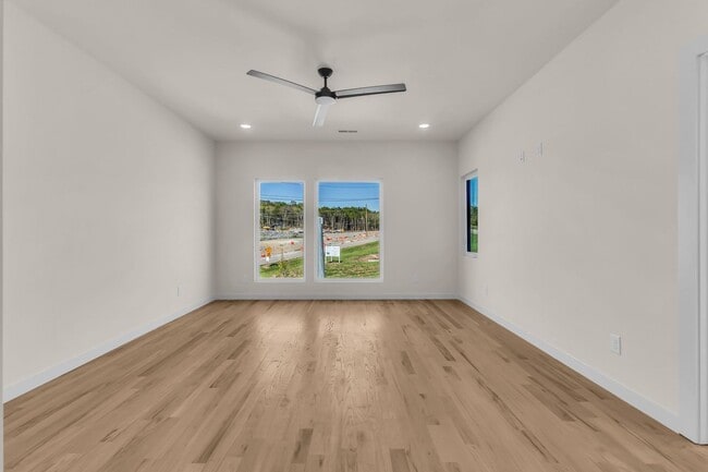 Building Photo - Amazing New Construction in North Nashville!