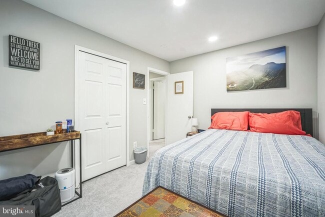 Building Photo - 7701 Durer Ct