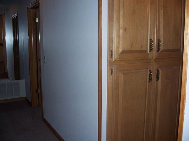 Building Photo - 3417 N Sandpiper Dr