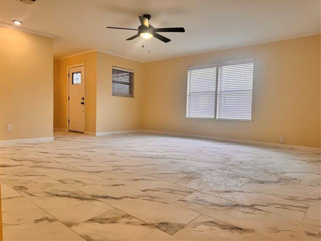 Building Photo - 914 W Hunt St