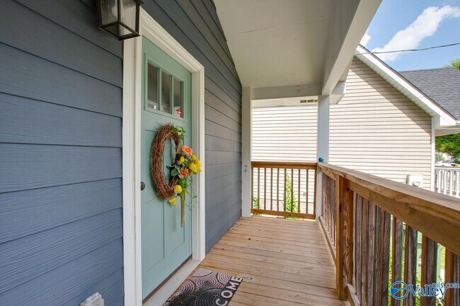 Building Photo - 805 Rison Ave NE