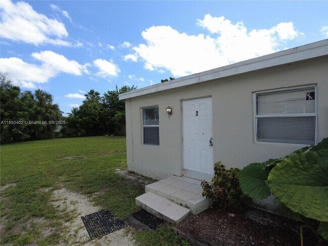 Primary Photo - 620 NW 16th Ave
