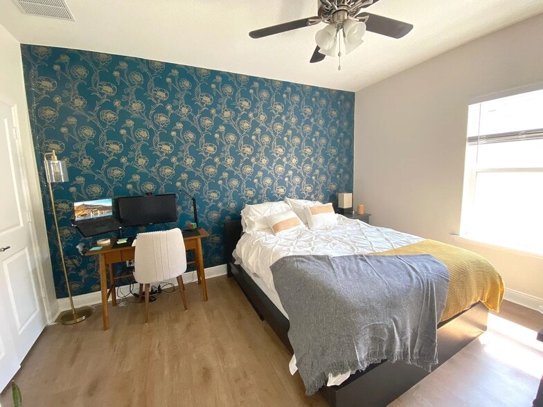 Bedroom 2 - 1736 W Walnut St