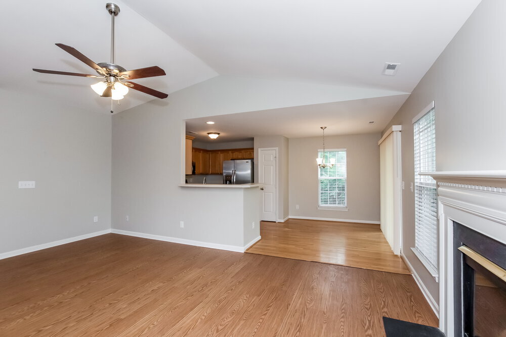 Building Photo - 6724 Mimosa St