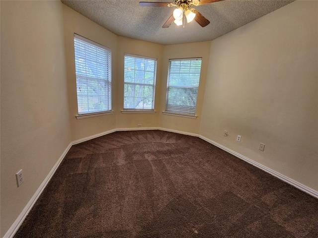 Building Photo - 306 Santa Fe Trail