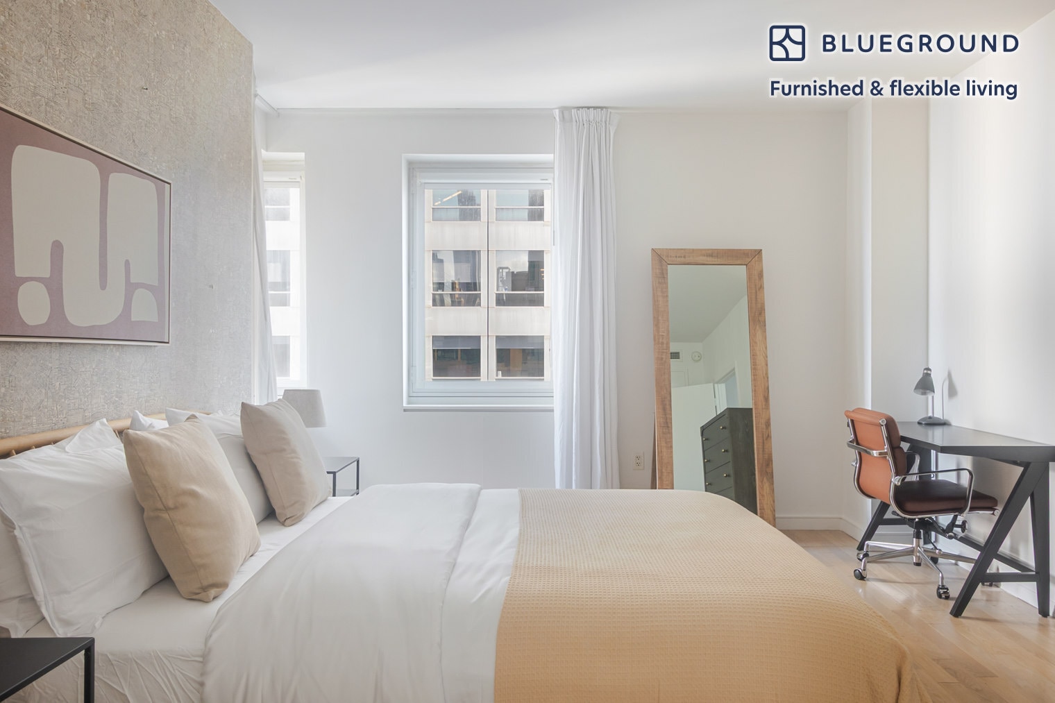 Building Photo - 70 W 45th St