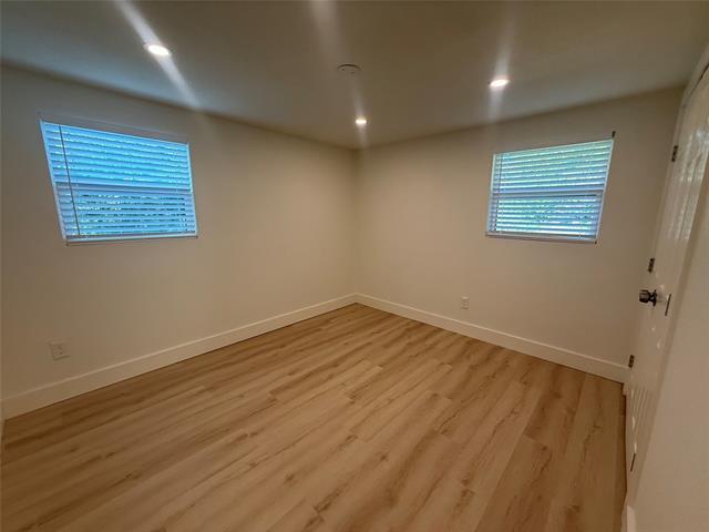 Building Photo - 37 Almond Dr
