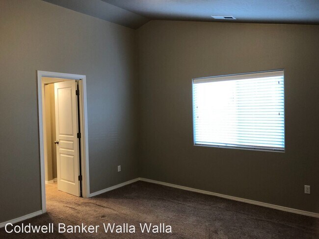 Building Photo - 3 br, 2 bath House - 1206 SW 4th