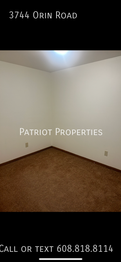 Building Photo - 1 bed/1 bath plus den in Madison, WI!