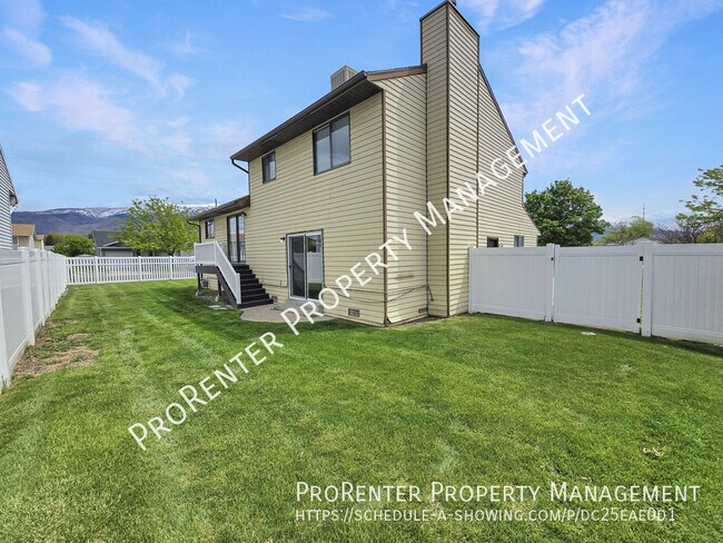 Building Photo - 239 E 975 S