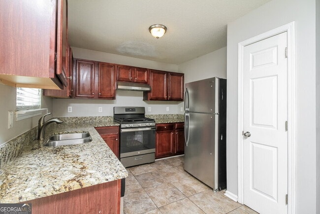 Building Photo - 465 Marriott Dr