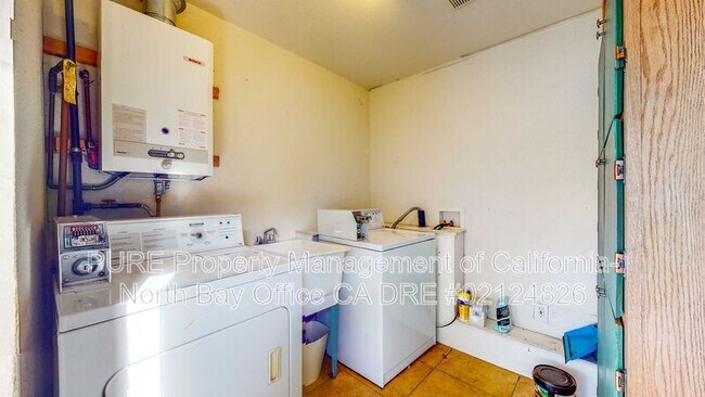 Building Photo - 3125 Hoen Ave