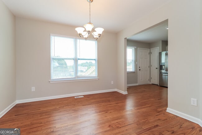 Building Photo - 120 Villa Ridge Dr