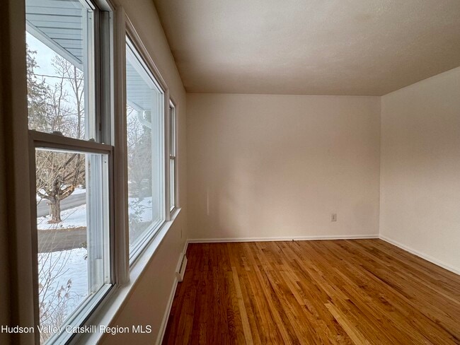 Building Photo - 18 Cherry Hill Rd