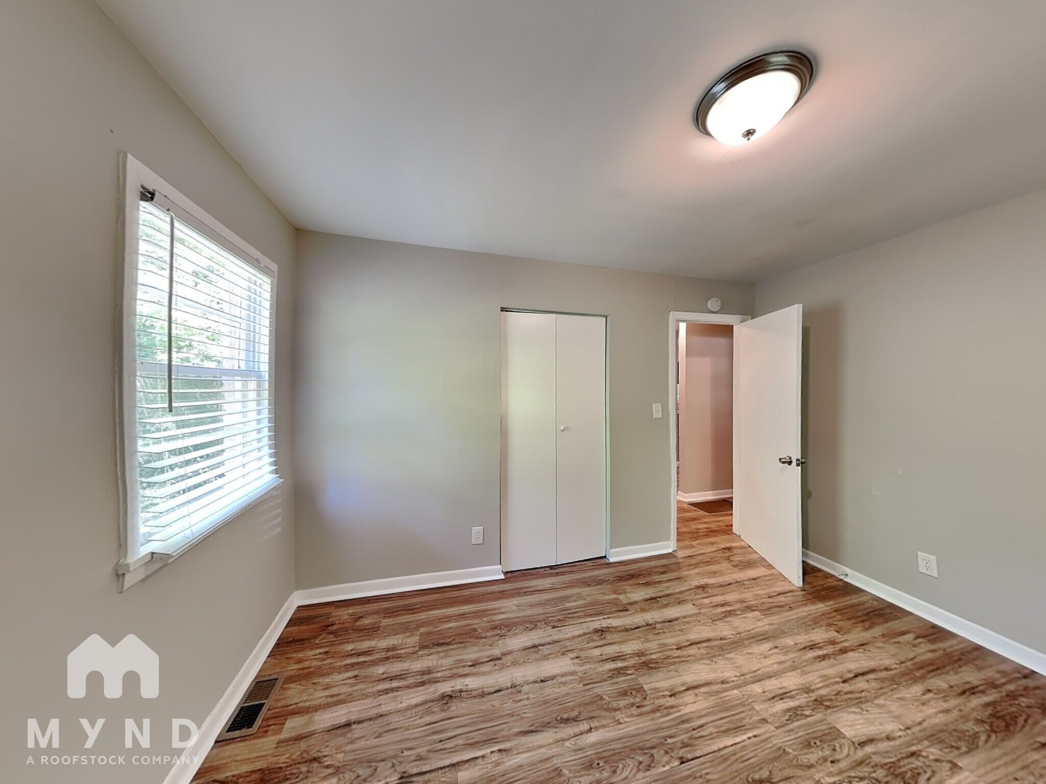 Building Photo - 502 Fairlane Cir NW