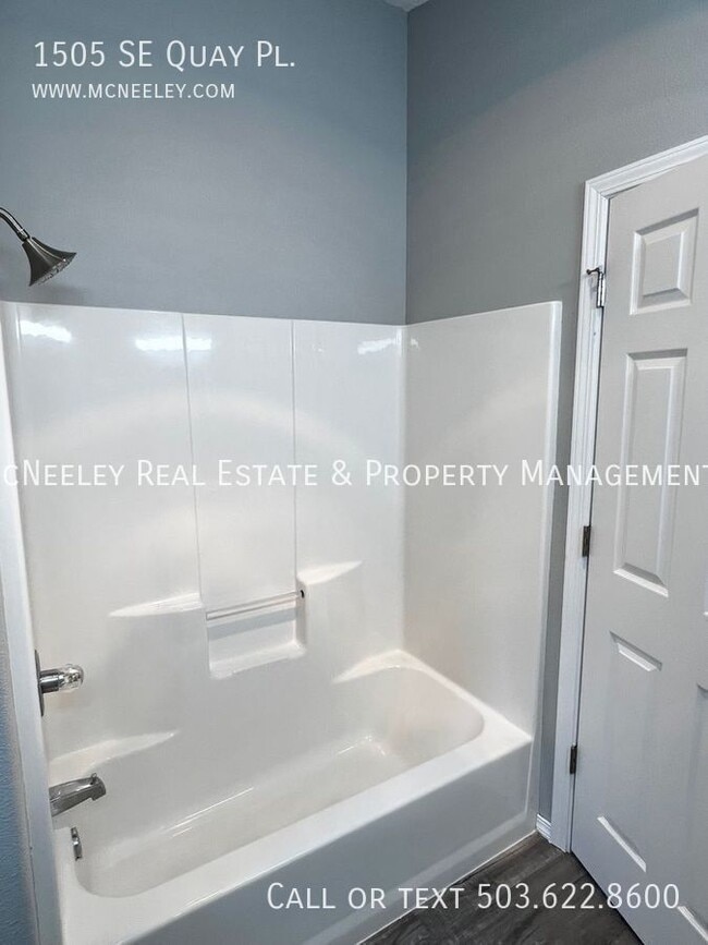Building Photo - 1505 Quay Pl