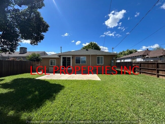 Building Photo - 6207 Booth Ln