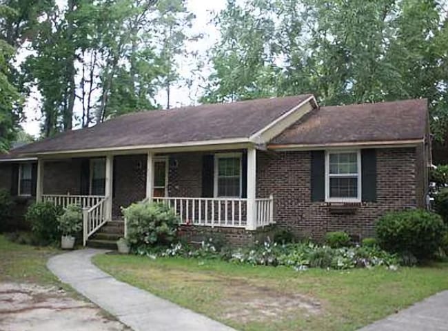 Primary Photo - 4008 Fox Turn Rd