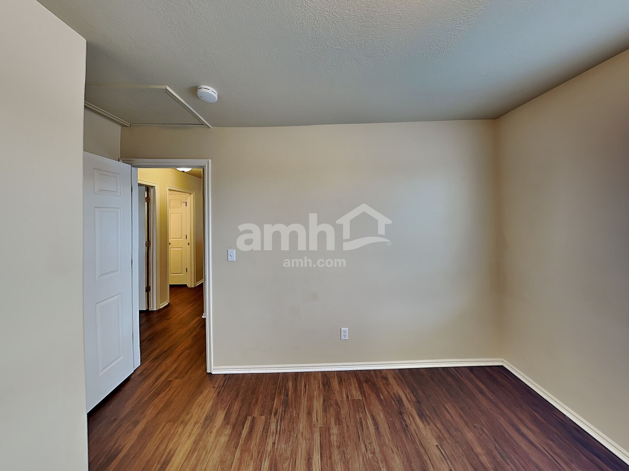 Building Photo - 2103 W 2265 N