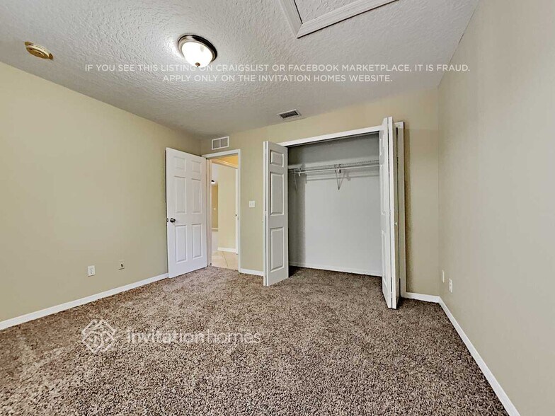 Building Photo - 835 Reynolds Rd