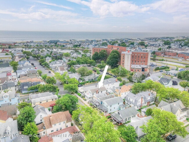 Building Photo - 82 Franklin Ave