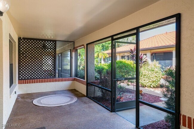 Building Photo - 2009 Pine Isle Ln