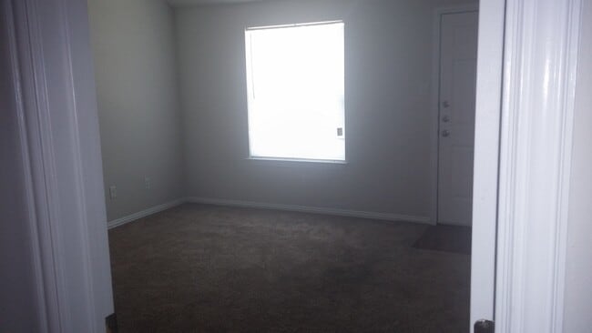 Building Photo - HOME5540-60