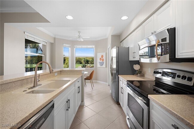 Building Photo - 10265 Heritage Bay Blvd