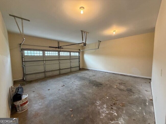 Building Photo - 2473 Capella Cir SW
