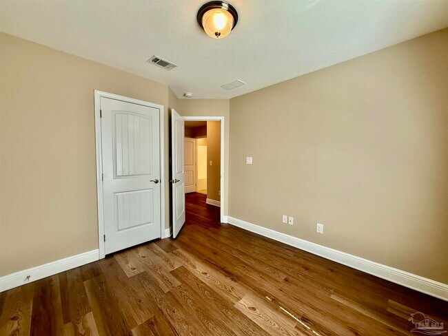 Building Photo - 3324 Wasatch Range Loop