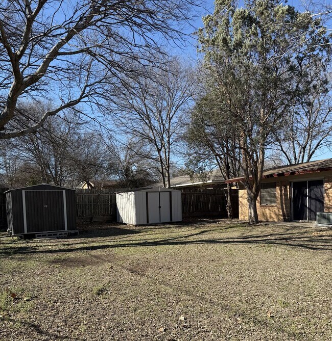 Building Photo - Fantastic Corner Lot Home in Harker Heights