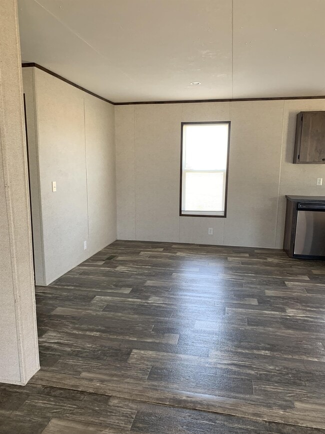 Building Photo - 189 Zackary St