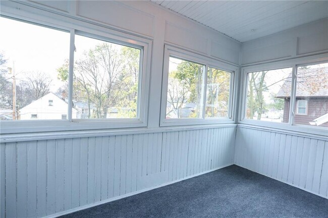 Building Photo - 516 Cedarwood Terrace