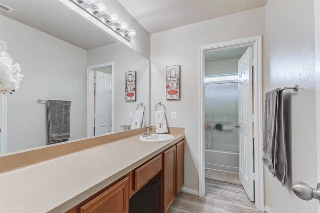 Building Photo - 19110 Canaras Ct