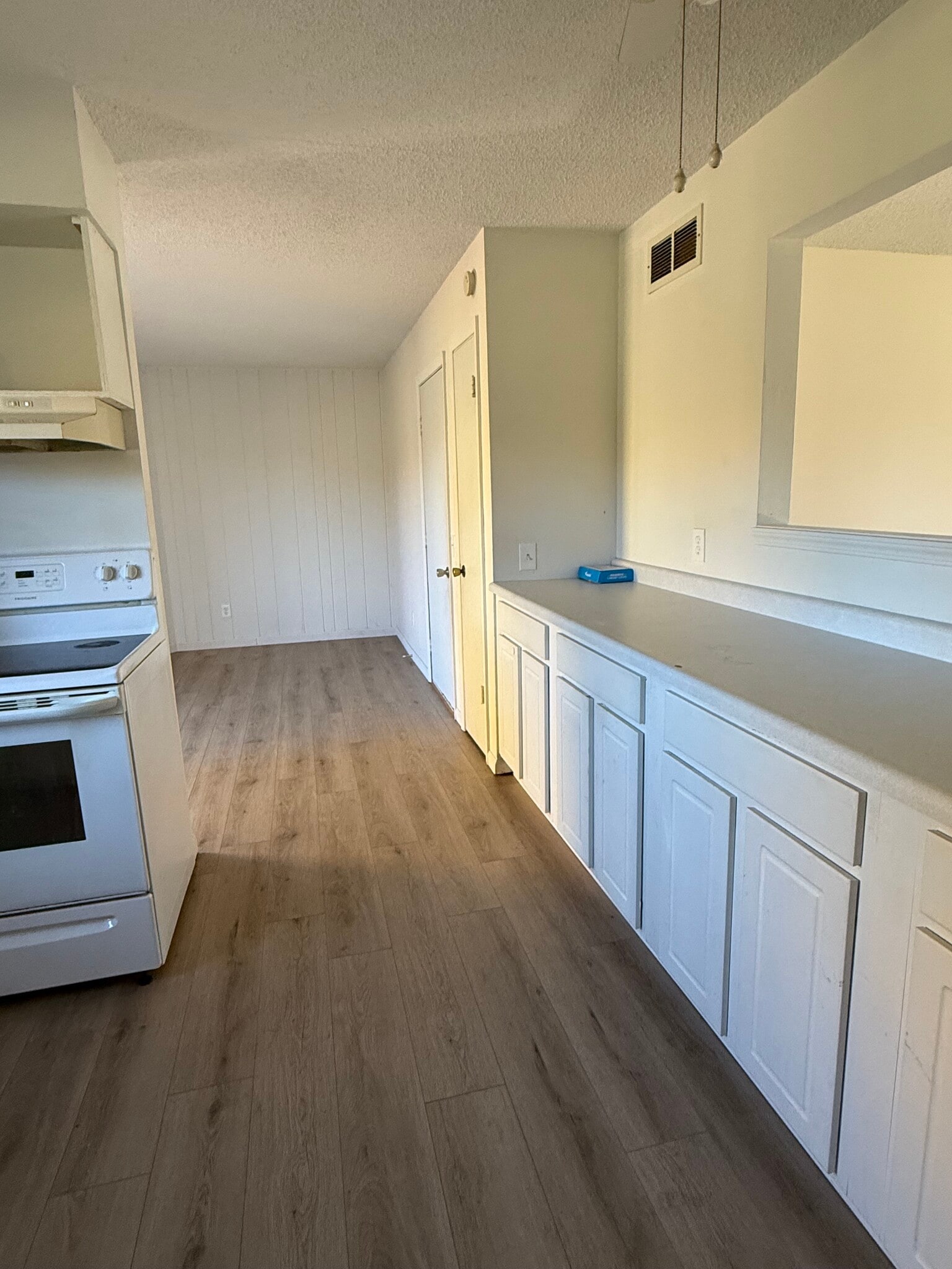 Building Photo - 6668 Fairway Cir