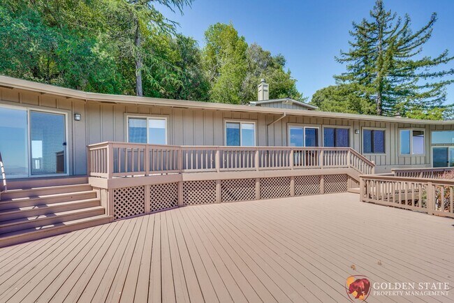 Building Photo - Private Saratoga Mountain Retreat Just Minutes from Downtown