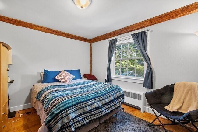 Building Photo - 71 High St