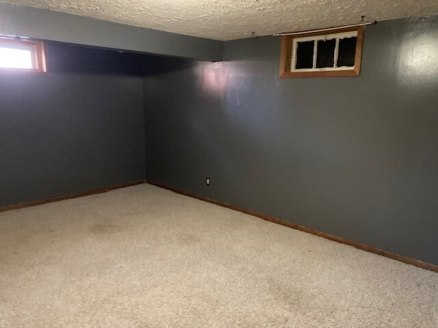 Building Photo - 2203 W Division St