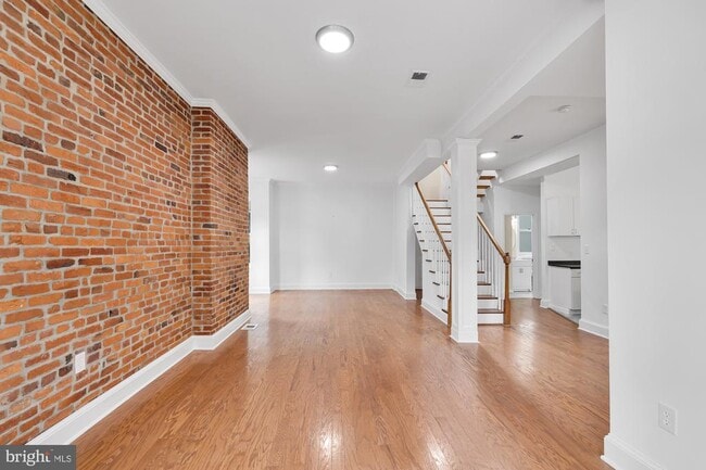 Building Photo - 817 T St NW