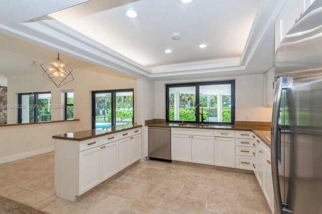 Building Photo - 15405 SW 73rd Ct