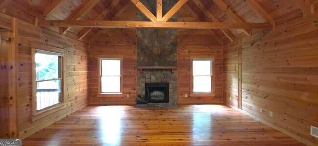 Building Photo - 2234 Etowah River Rd