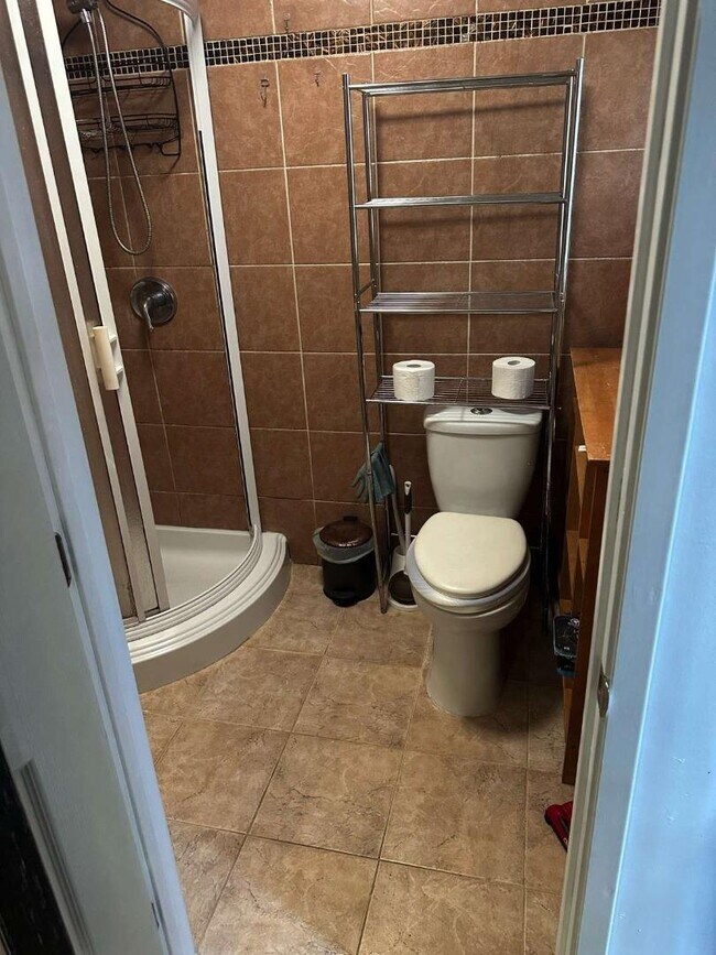 Building Photo - 25 Vía Delizia