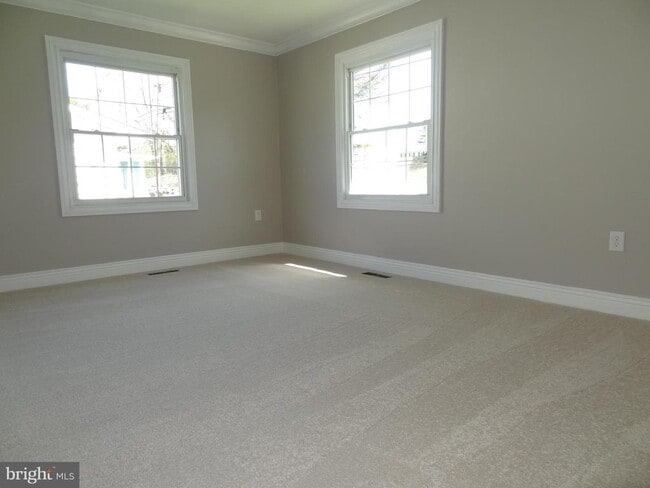 Building Photo - 2271 Dairy Farm Rd