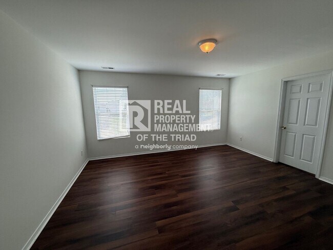 Building Photo - 4547 Brimmer Pl Dr