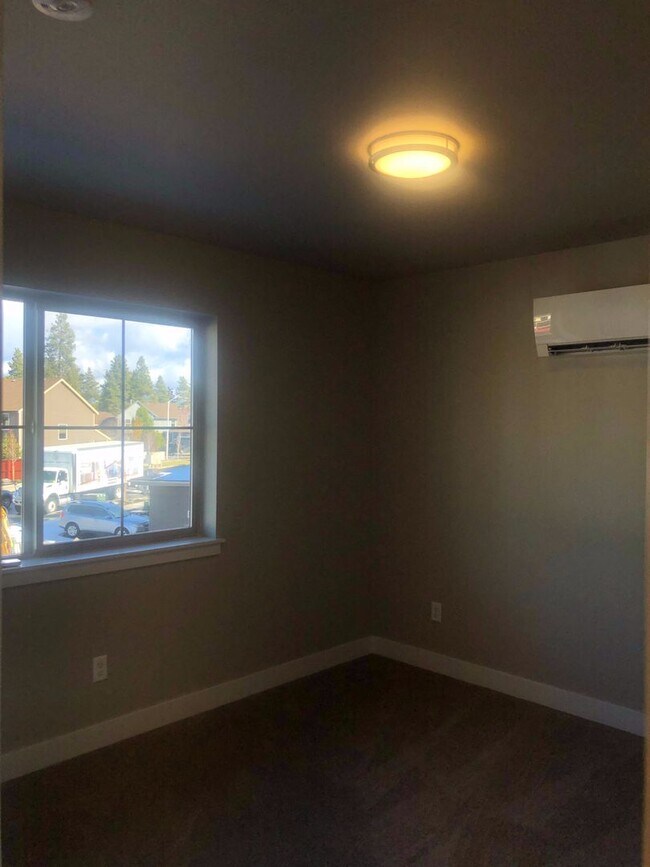 Building Photo - 20132 Reed Ln