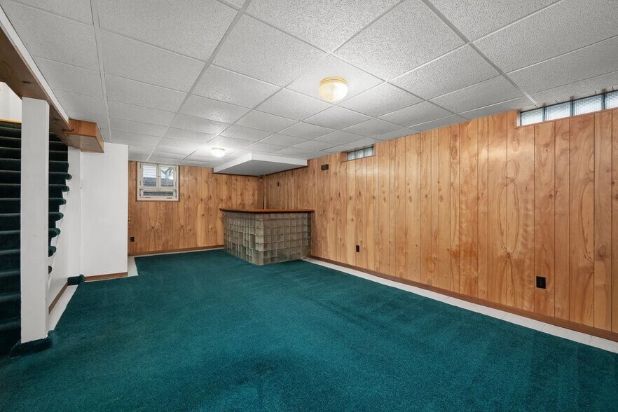 Building Photo - 925 24th St
