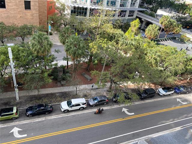 Building Photo - 1080 Brickell Ave