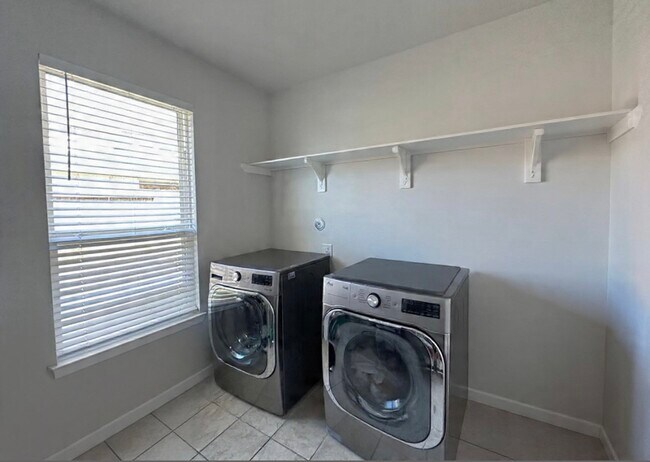 Building Photo - 22114 Palo Dura Ln