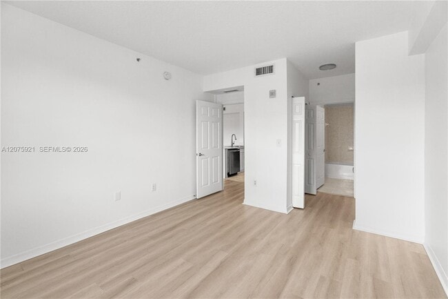 Building Photo - 6851 SW 44th St