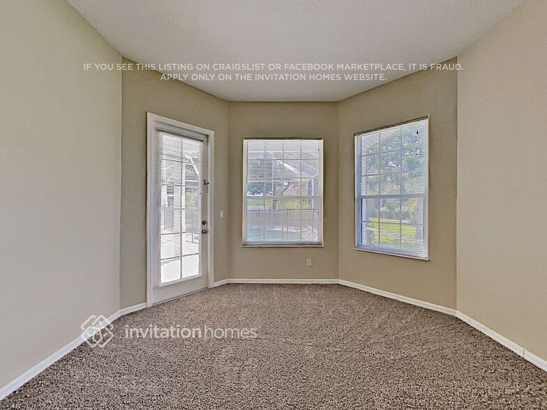 Building Photo - 7119 Pine Valley St